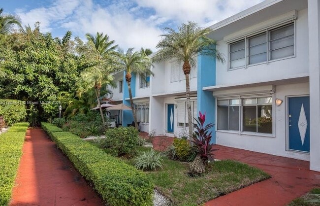 Building Photo - 9455 Bay Harbor Terrace