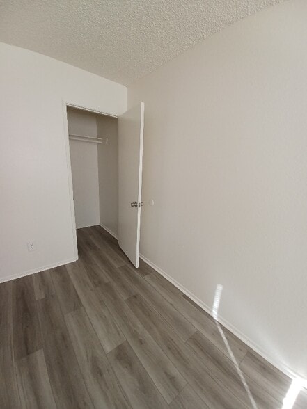 Building Photo - 4114 W Ave L