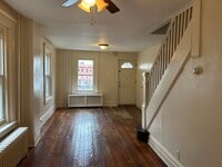 Living room - 808 E Morton St