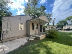Building Photo - 605 39th Pl
