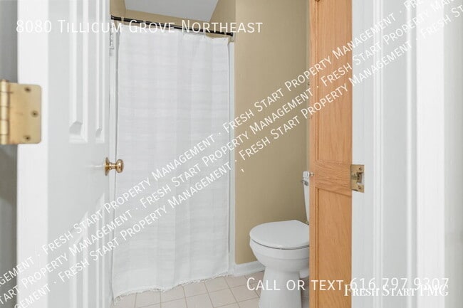 Building Photo - 8080 Tillicum Grove NE