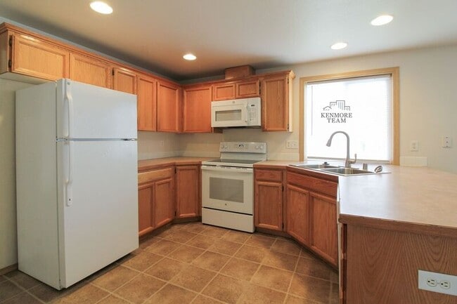 Building Photo - 4613 Moline Ln