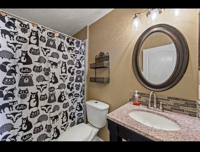Building Photo - 3703 Golden Eagle Dr