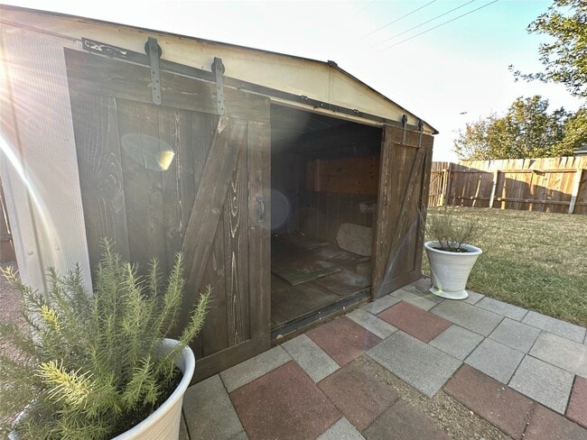 Building Photo - 18410 Cypress Meade Ln