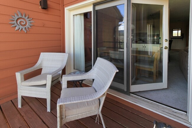 Building Photo - Timber Ridge Condo - 2 Bedroom/2 Bathrooms...