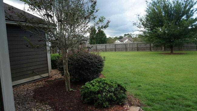 Building Photo - Beautiful home in Cotton Wood S/D