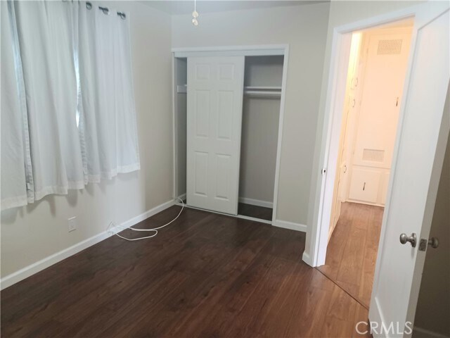 Building Photo - 465 W Windsor Rd