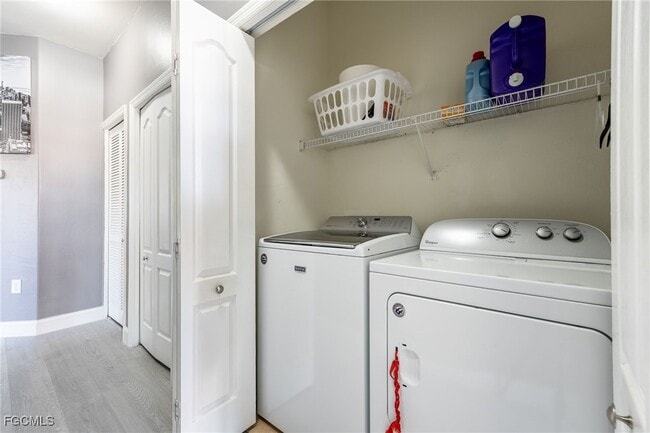 Building Photo - 3212 Sea Haven Ct