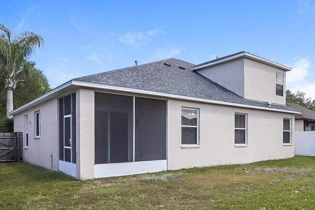 Building Photo - 10339 Birdwatch Dr