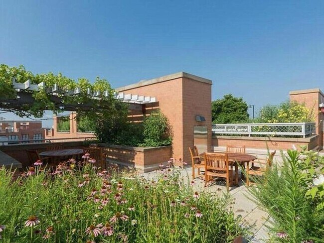 Building Photo - $400 Off! Professionally Managed, Spacious...