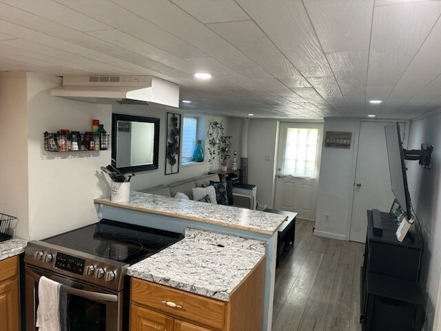 Building Photo - 3527 Mallard Rd