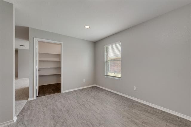 Building Photo - 613 Preston Dr