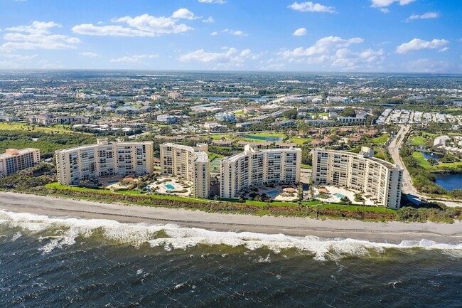 Building Photo - 100 Ocean Trail Way