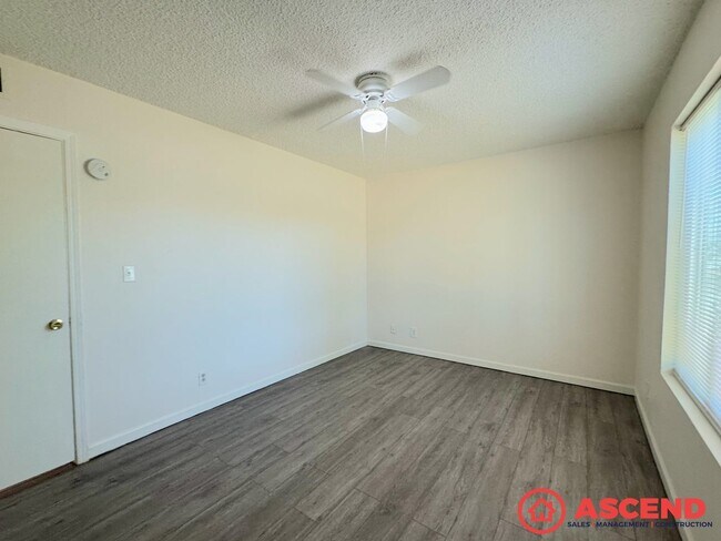 Building Photo - 3817 K St
