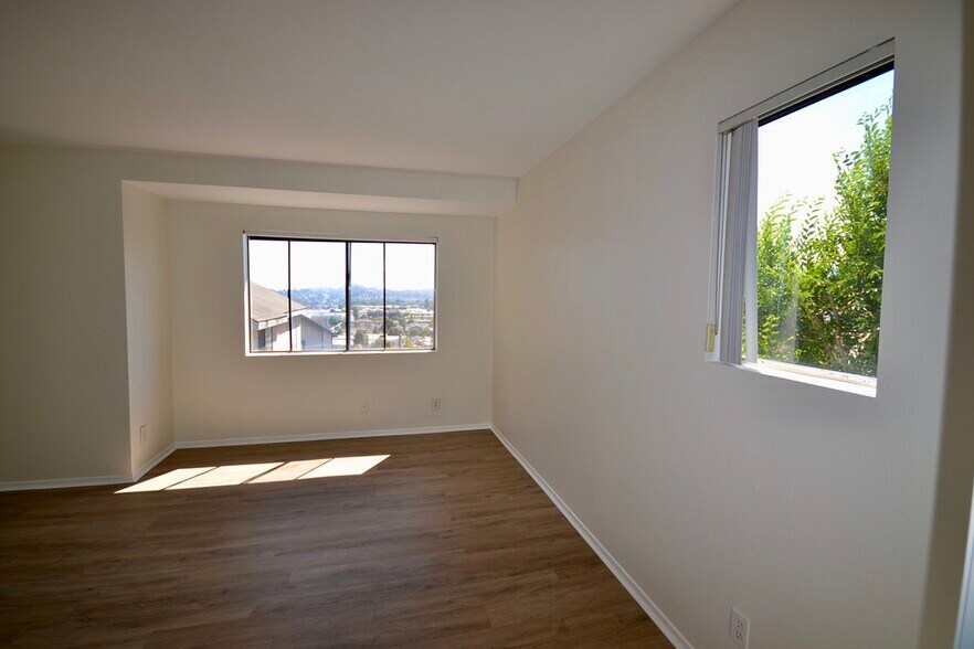 Bedroom 1 - 3165 Weldon Ave