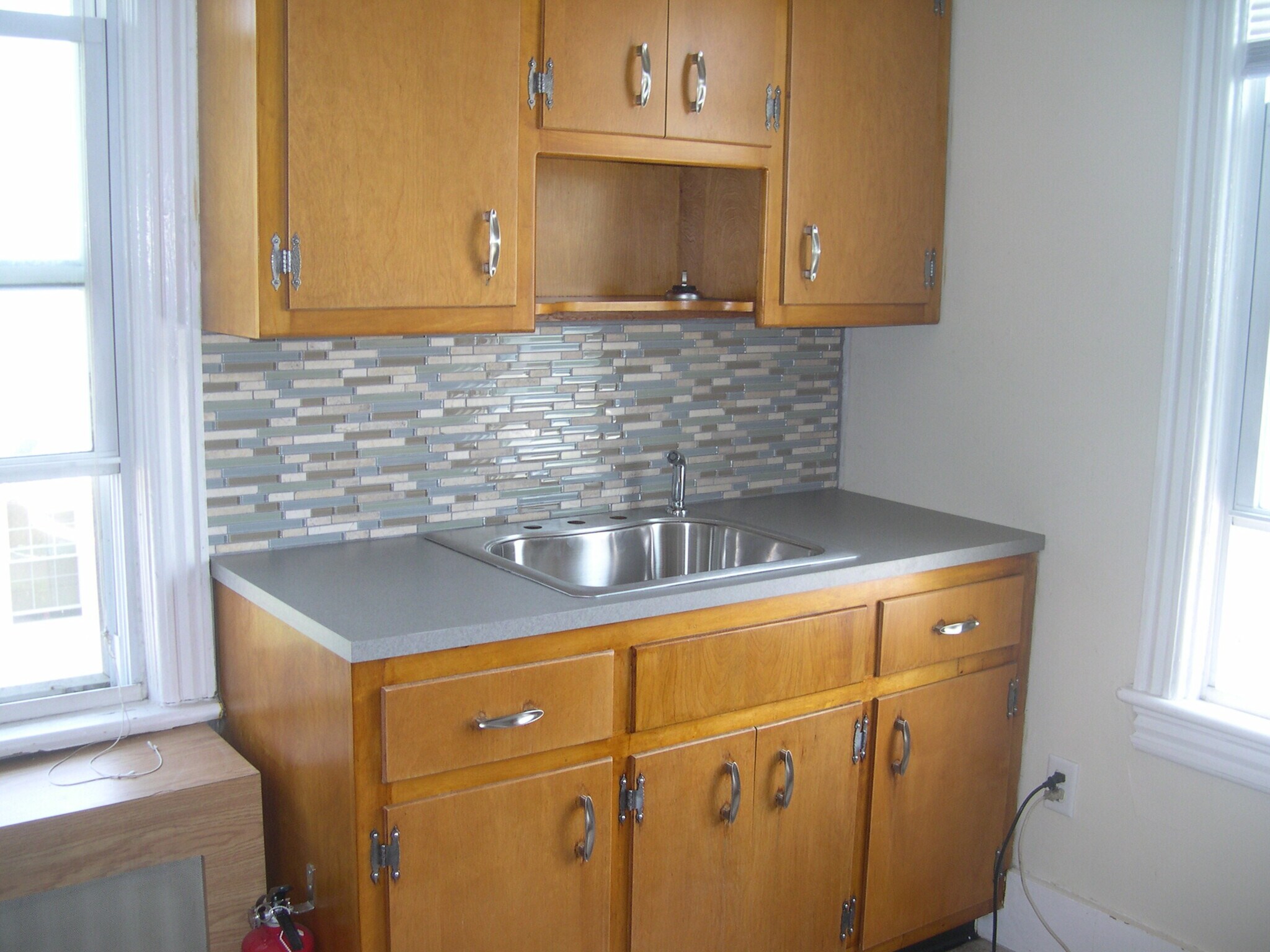 Building Photo - 92 Chelsea Ave