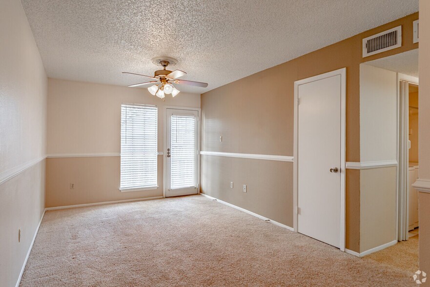 Interior Photo - Summerhill Woods Apartments