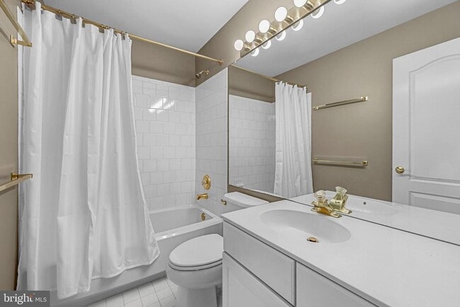 Building Photo - 4676 Kell Ln