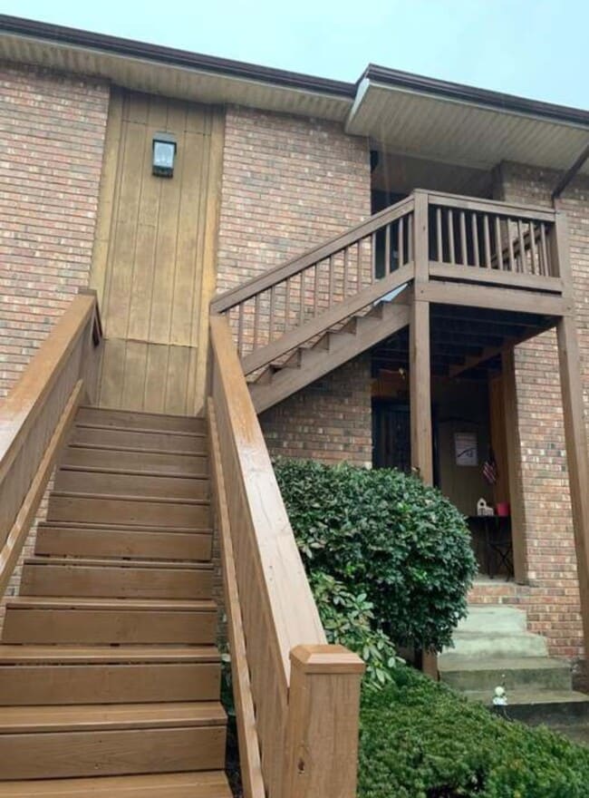 Building Photo - 129 Brooke Castle Dr