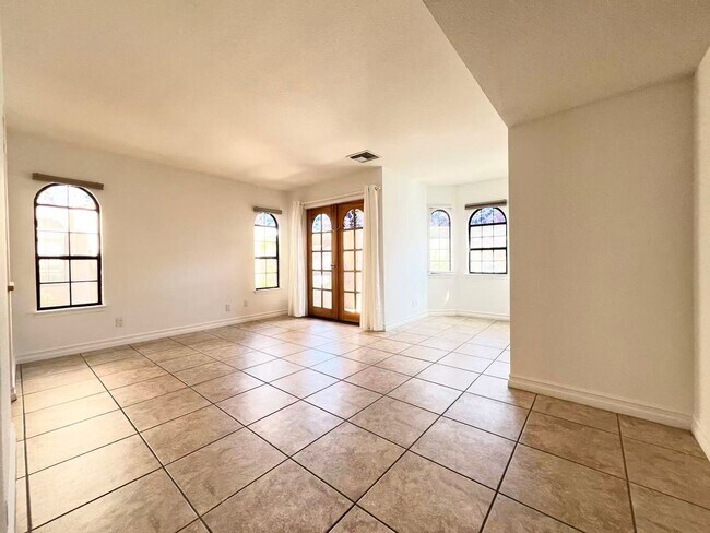 Building Photo - 4069 Nook Way