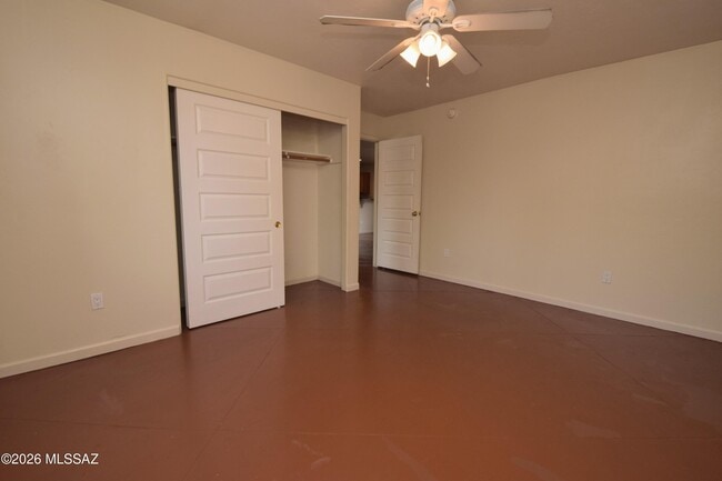 Building Photo - 203 S Cherry Ave