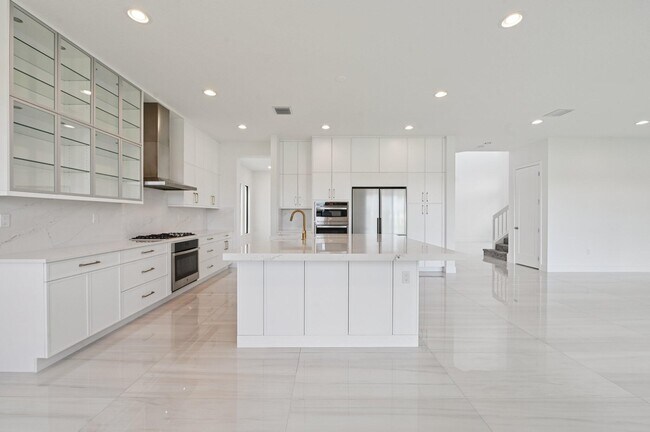 Building Photo - 8107 Crystal Downs Ave