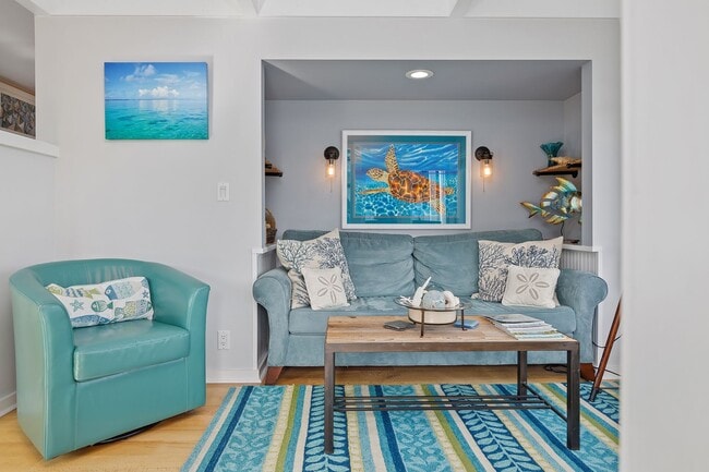 Building Photo - Portage Bay Floating Home