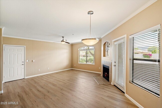 Building Photo - 15095 N Thompson Peak Pkwy