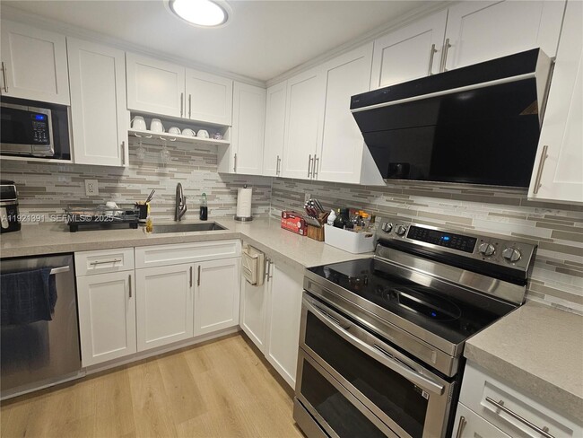 Building Photo - 10700 NW 7th St