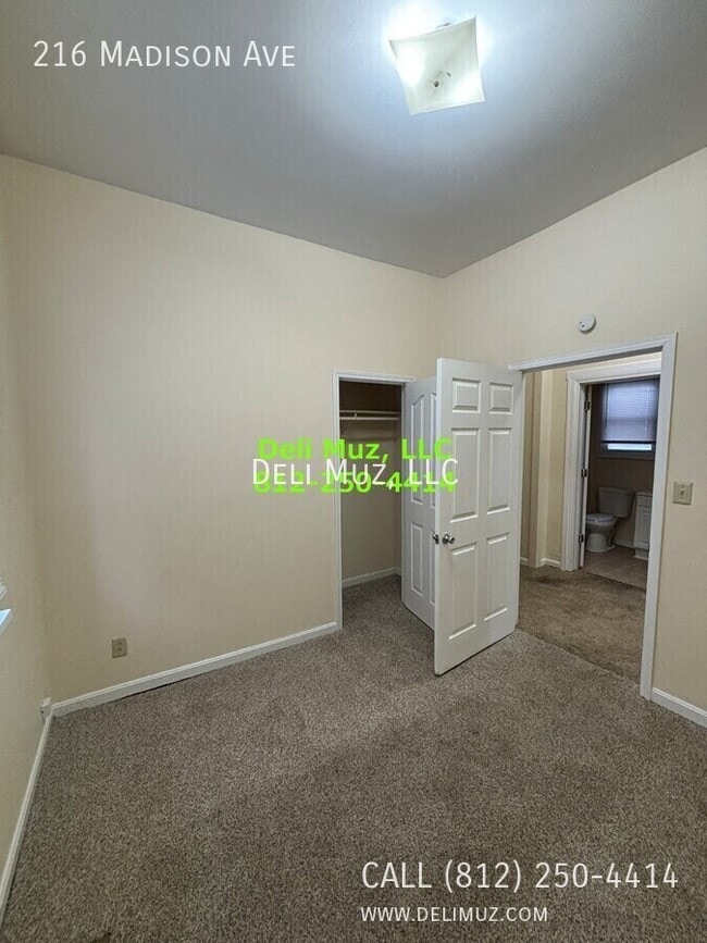 Building Photo - 216 Madison Ave