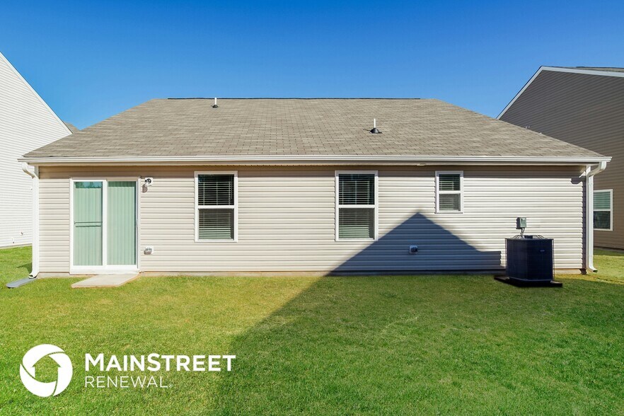 Building Photo - 205 Indian Summer St