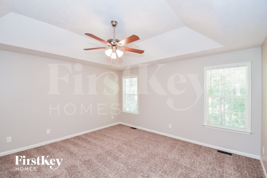 Building Photo - 414 Princeton Dr