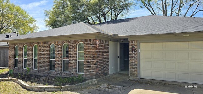 Building Photo - 11507 Marrs Dr