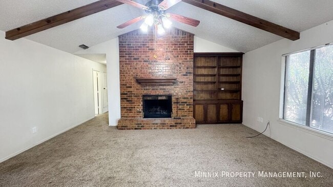 Building Photo - 4427 75th Dr