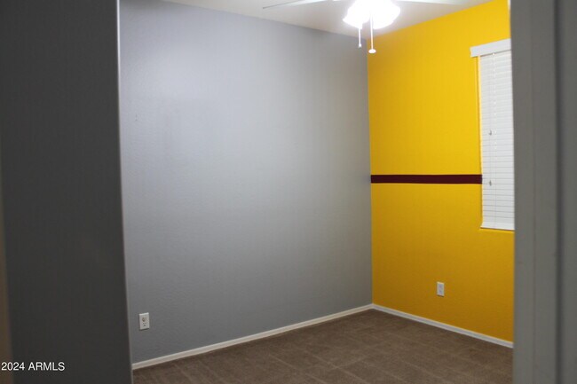 Building Photo - 21075 E Pickett St