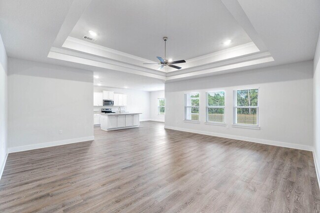 Building Photo - 127 Hobson Ave