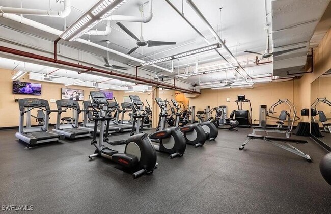Building Photo - 26600 Rosewood Pointe Dr