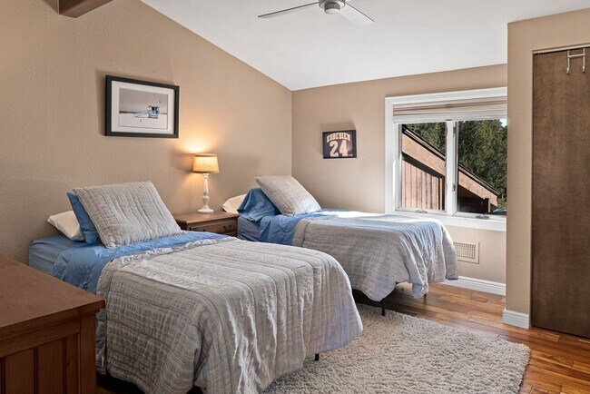 Building Photo - FURNISHED 6-12 MONTH LEASE - WEST SEDONA - GATED COMMUNITY