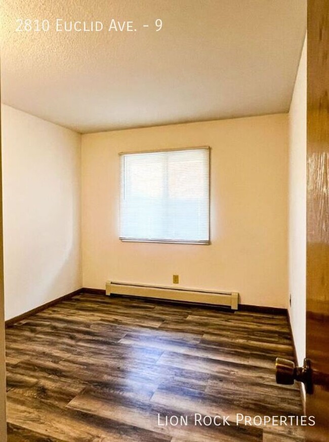 Building Photo - Charming & Affordable Living for $1,325/mo...