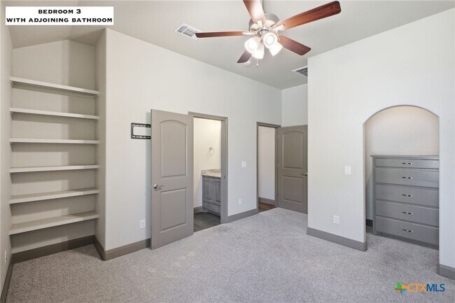 Building Photo - 2228 Deer Run Ridge