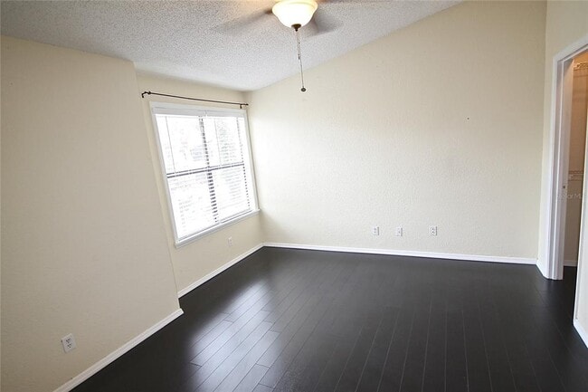 Building Photo - 2905 Antique Oaks Cir