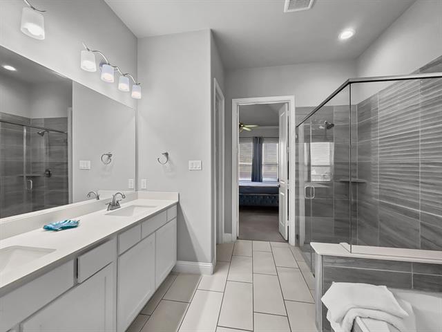 Building Photo - 3448 Begonia Ln