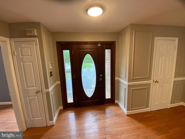 Building Photo - 14917 Lee Hwy