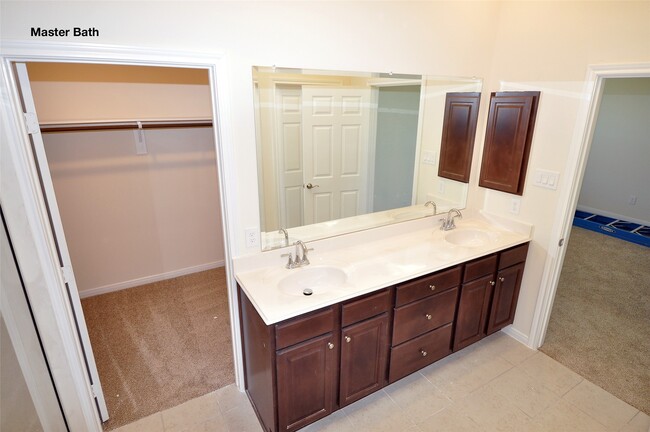 Building Photo - 3404 Bahia Rd