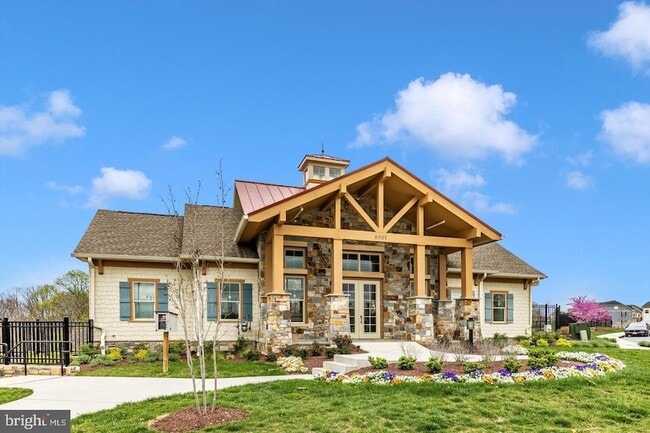 Building Photo - 10132 Lake Linganore Blvd