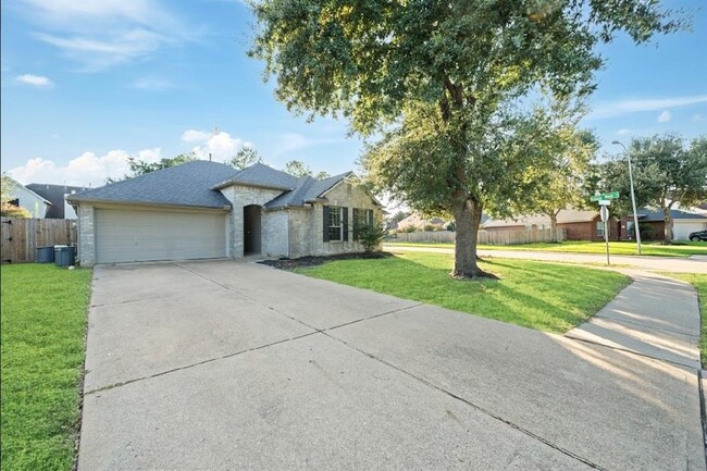 Building Photo - 7423 Rain Meadow Ln