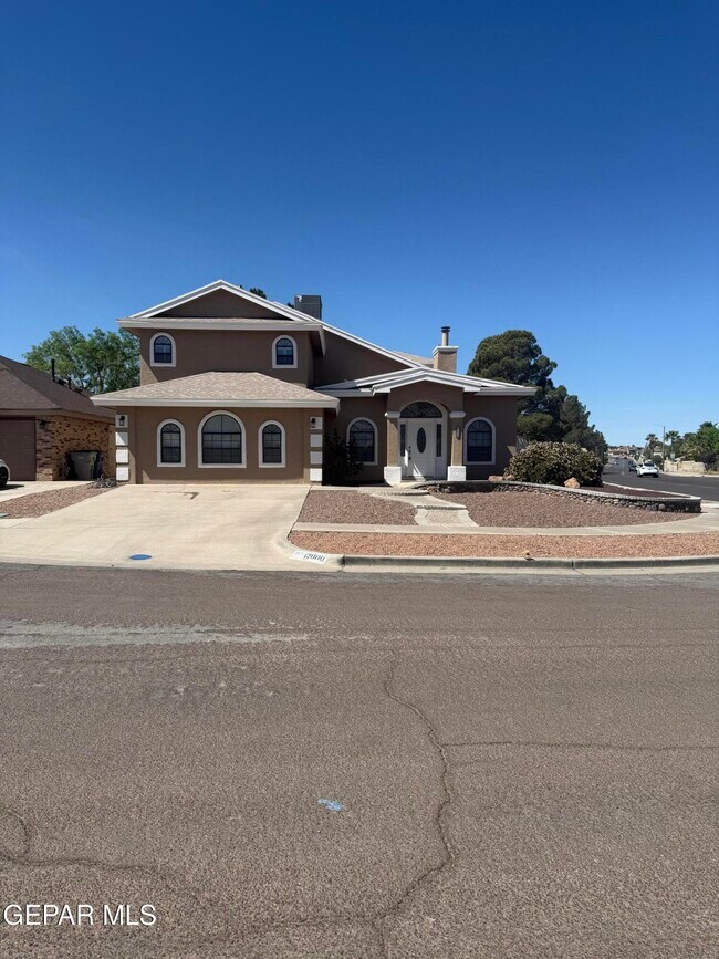 Building Photo - 12000 Ivory Gate Way