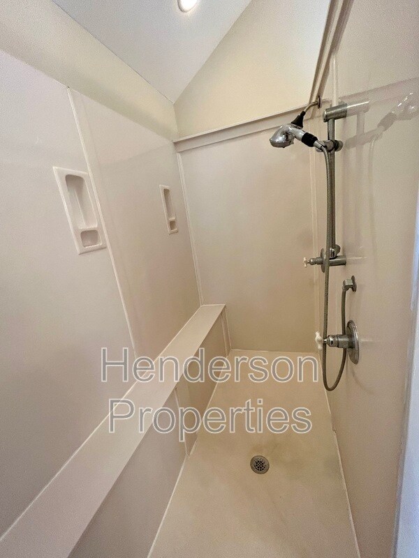 Building Photo - 7702 Haigler Gin Rd