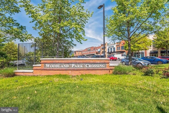 Building Photo - 12925 Centre Park Cir
