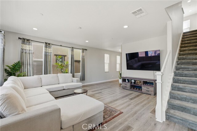 Building Photo - 1176 Woodbury Ln